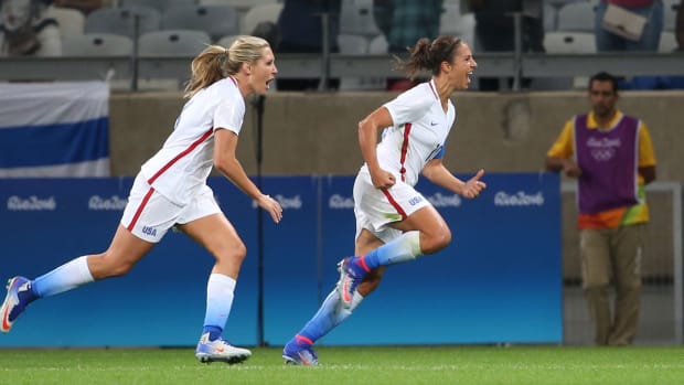 carli-lloyd-olympics-goal-new-zealand-usa.jpg
